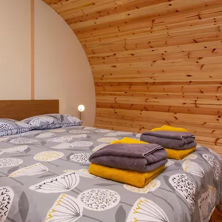 Apartment Ellerbeck Luxury Pod With Hot Tub At Fell View Park *