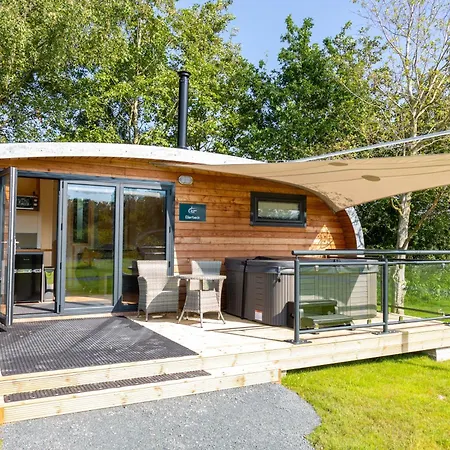 Ellerbeck Luxury Pod With Hot Tub At Fell View Park