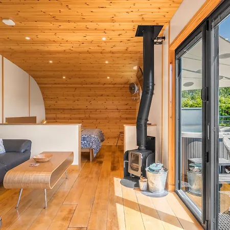 Ellerbeck Luxury Pod With Hot Tub At Fell View Park Kirkby Lonsdale