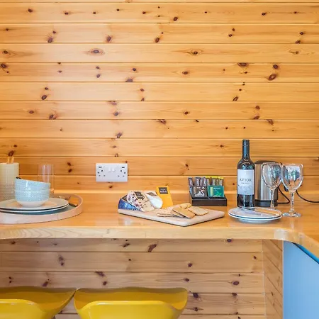 Ellerbeck Luxury Pod With Hot Tub At Fell View Park Daire *