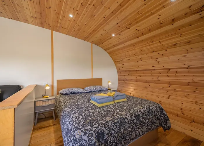 Ellerbeck Luxury Pod With Hot Tub At Fell View Park