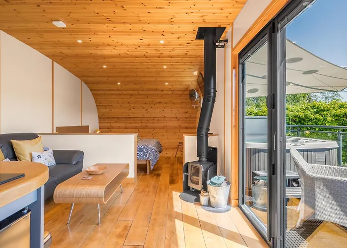 Ellerbeck Luxury Pod With Hot Tub At Fell View Park Kirkby Lonsdale