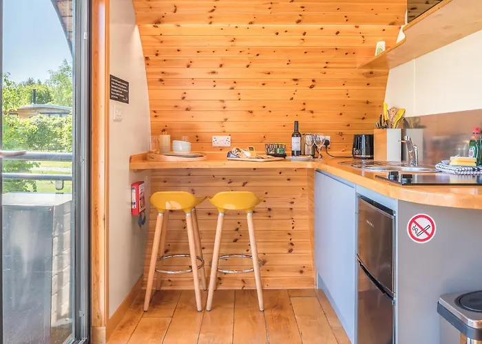 Ellerbeck Luxury Pod With Hot Tub At Fell View Park Apartment *